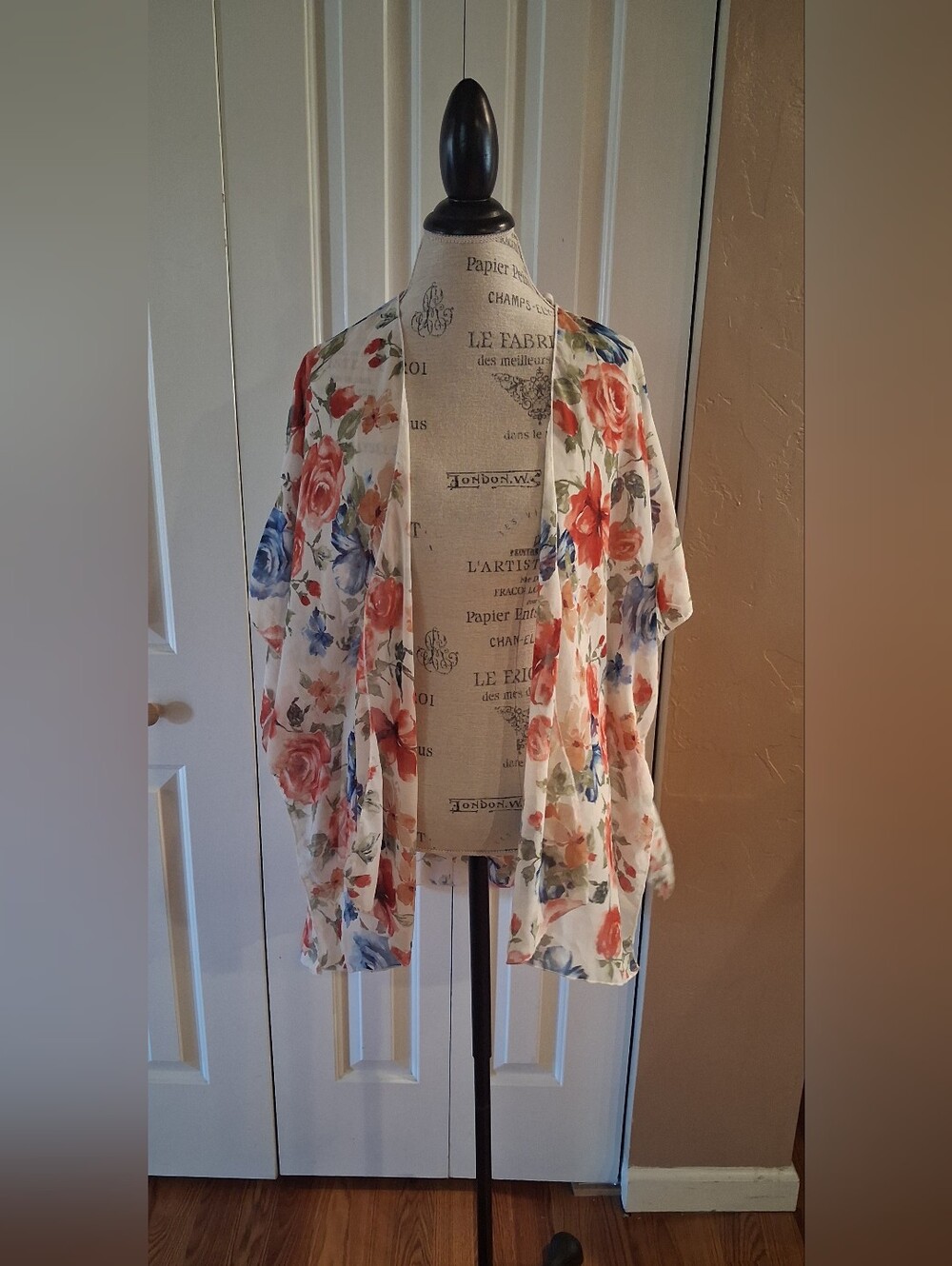 Emory Park Floral Kimono
